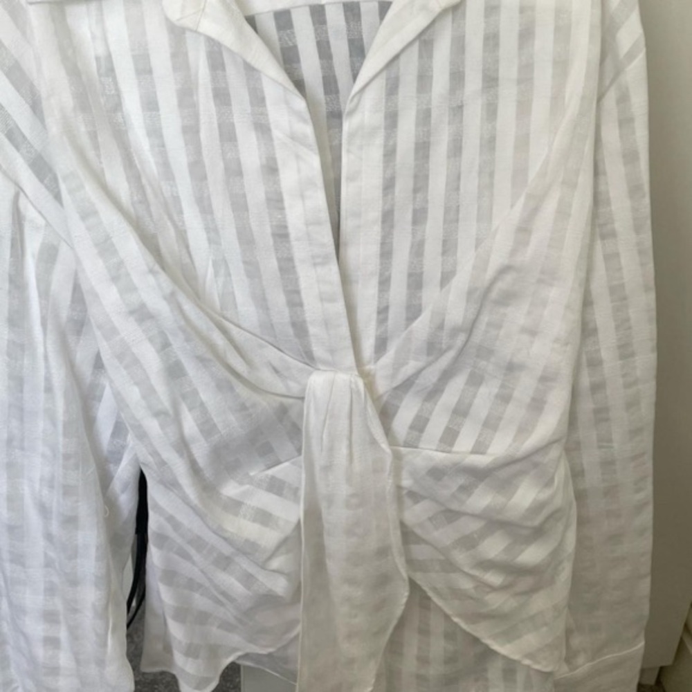 ZARA Top Blouse Long Sleeve White Ecru Cream Cotton Size Medium - Picture 9 of 13